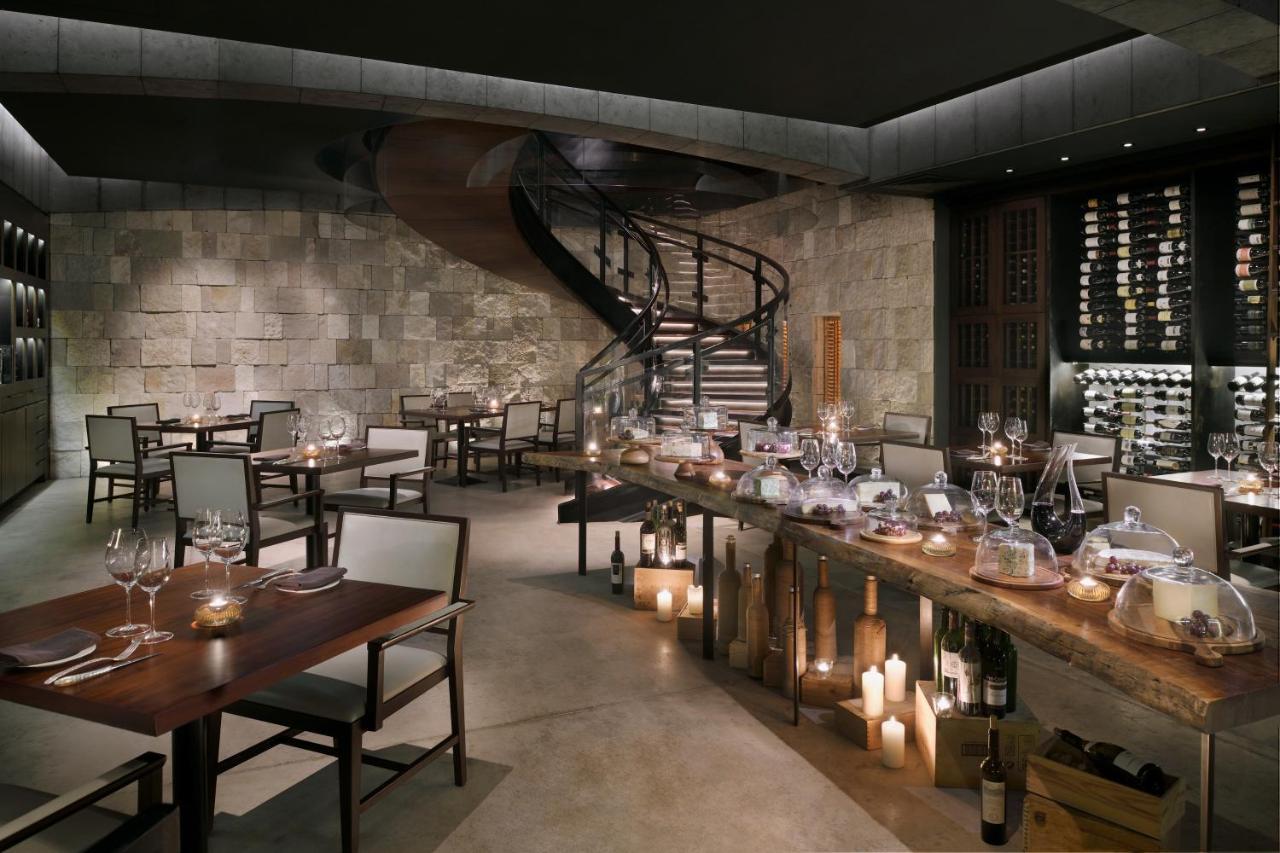 Rosewood Abu Dhabi Ξενοδοχείο Εξωτερικό φωτογραφία The interior of the restaurant