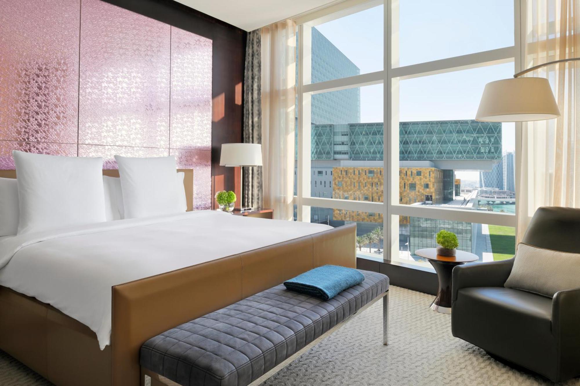Rosewood Abu Dhabi Ξενοδοχείο Εξωτερικό φωτογραφία A guest room at the hotel